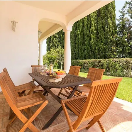 Alegria 펜션 롤레